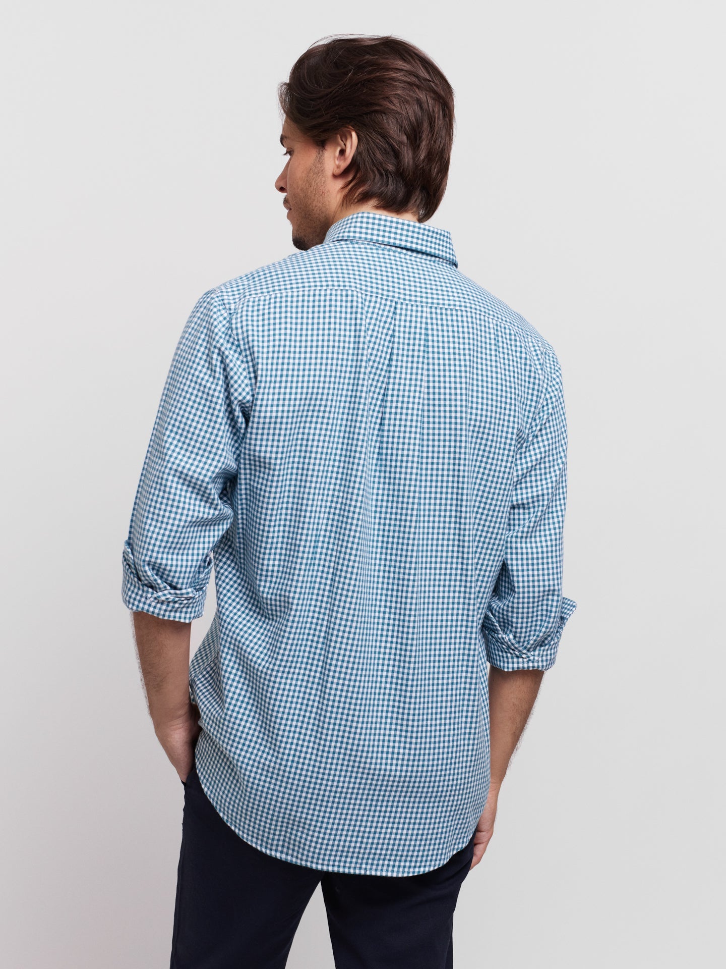 Camisa de manga azul de corte regular