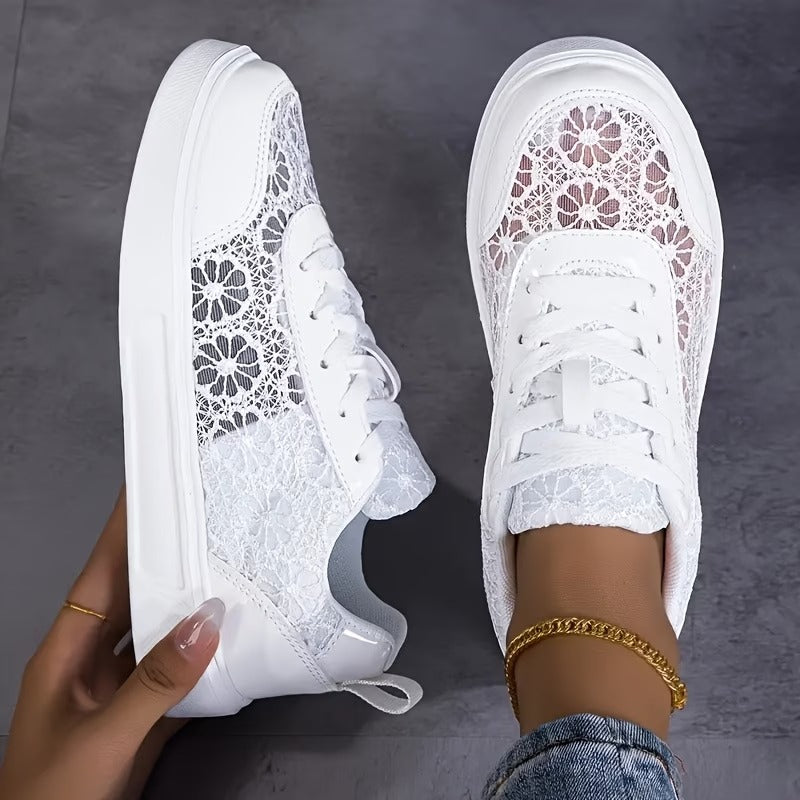 Dentelle | Sapatilhas em Renda Floral