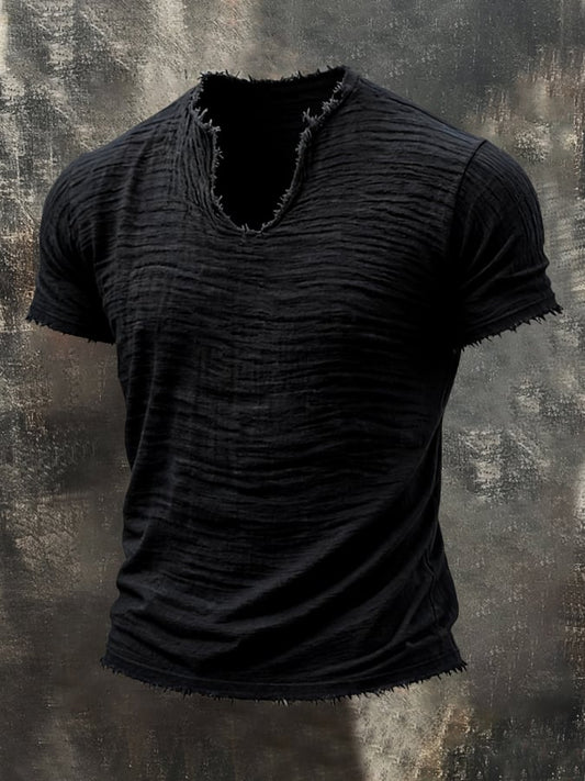 T-Shirt Masculina Retro em Algodão Linho com Borda Desfiada, Decote em V Especial e Manga Curta