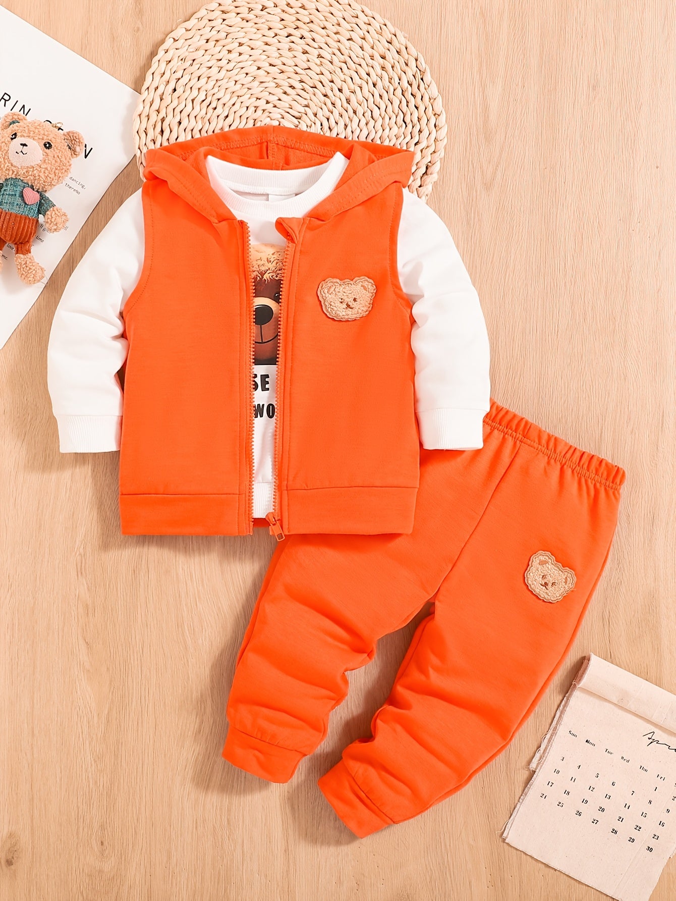 Conjunto Luxe Little Explorer de 3 Peças com Ursinho
