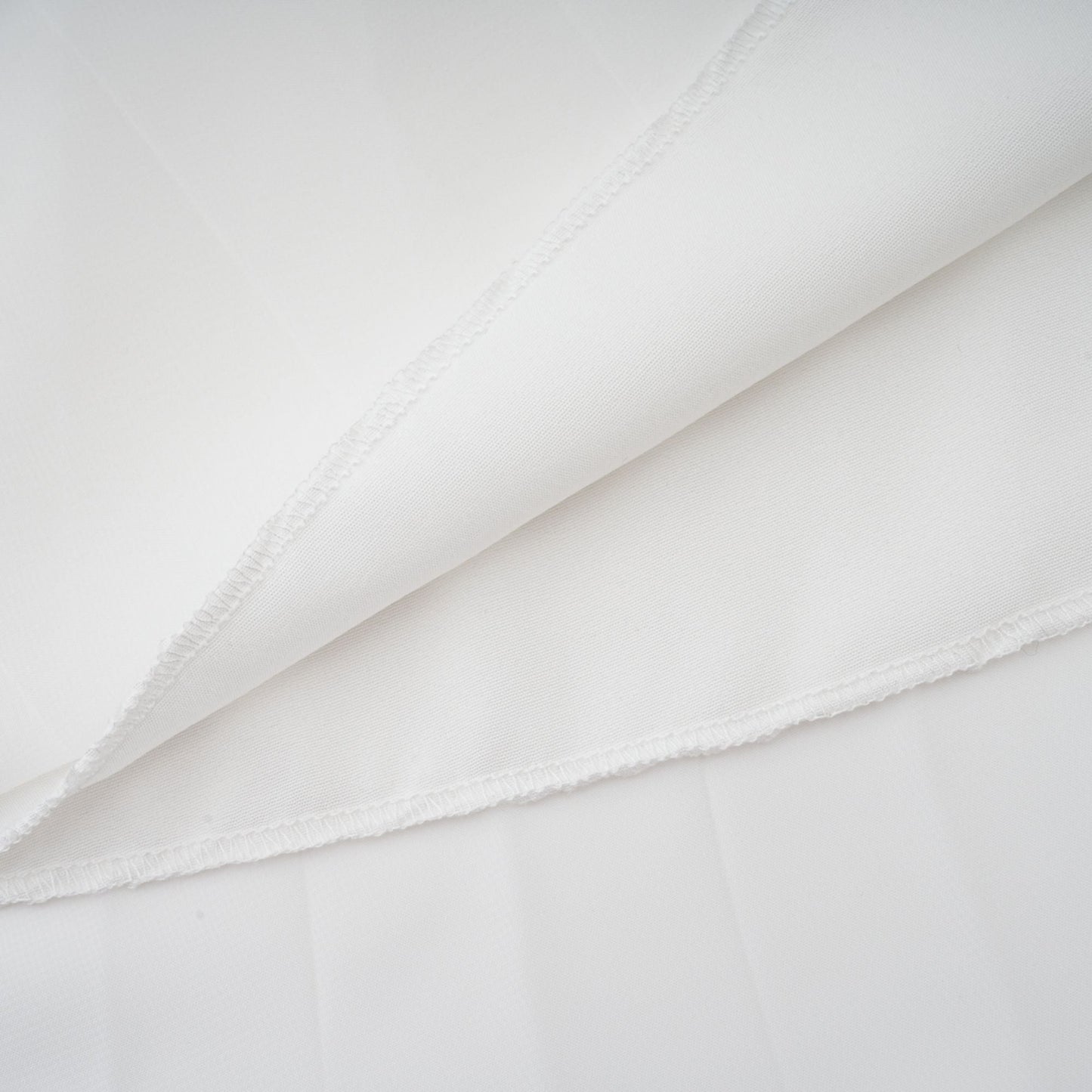 Vestido longo em camadas com alças halter