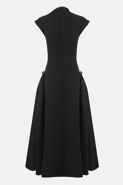 Vestido Midi Flare com Drapes Simétricos Eorkone - Preto