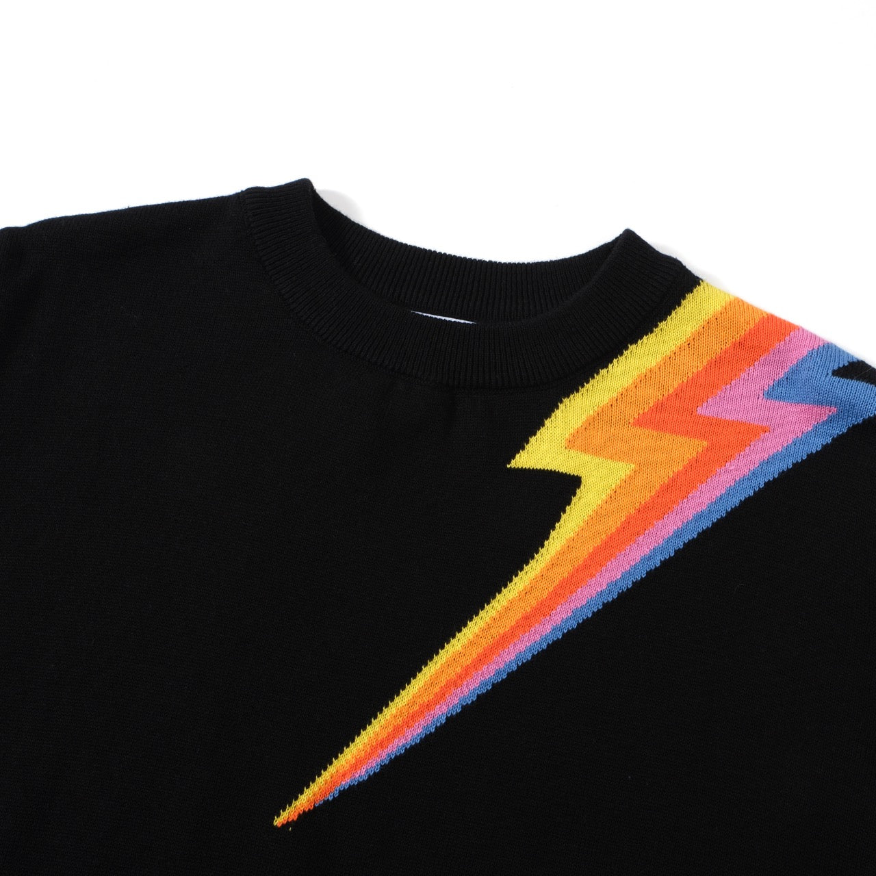 Sweater Preto com Raio para Mulheres – Estilo Retro dos Anos