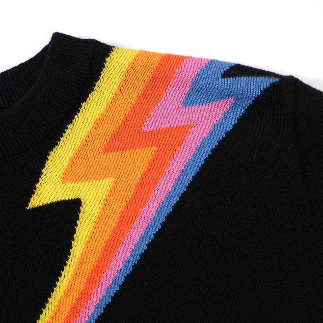Sweater Preto com Raio para Mulheres – Estilo Retro dos Anos