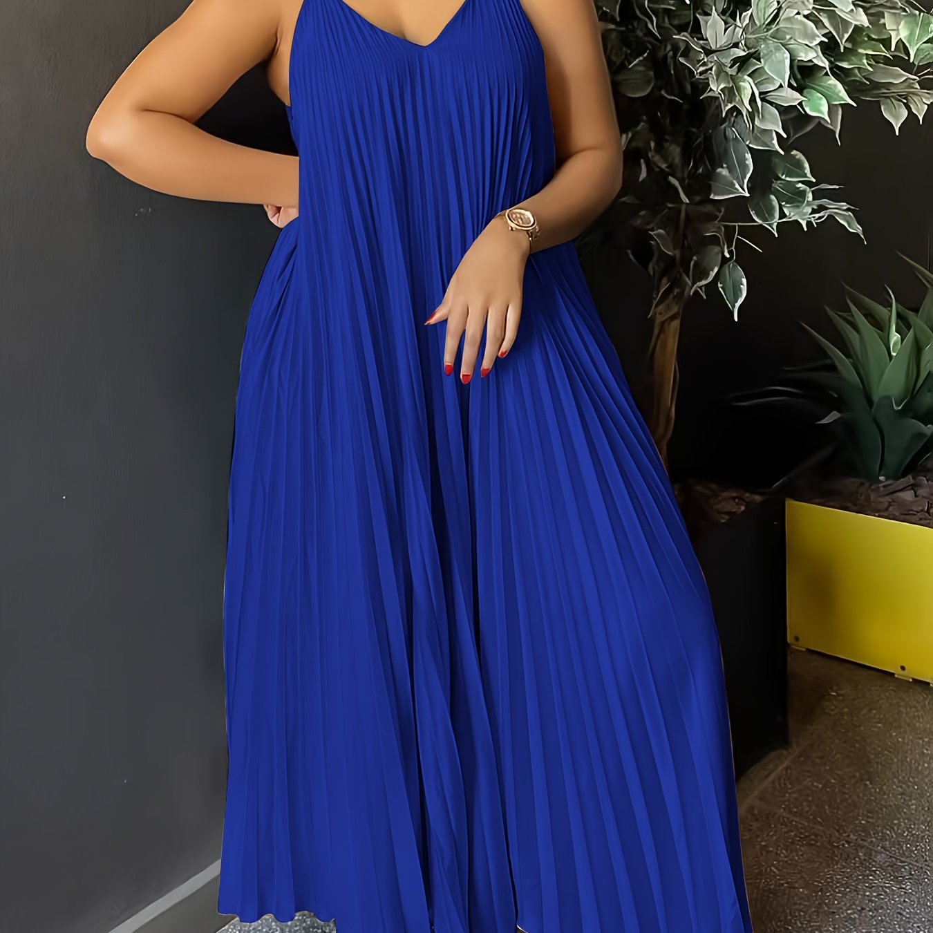 Vestido Soléa Curve Luxe Plissado com Decote em V