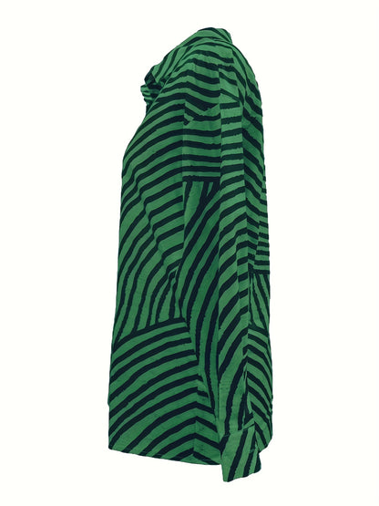 Camisa Feminina de Gola com Manga Longa Listrada Regular Solta