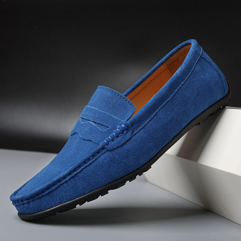 Loafers Clássicos em Camurça Retro Luxe