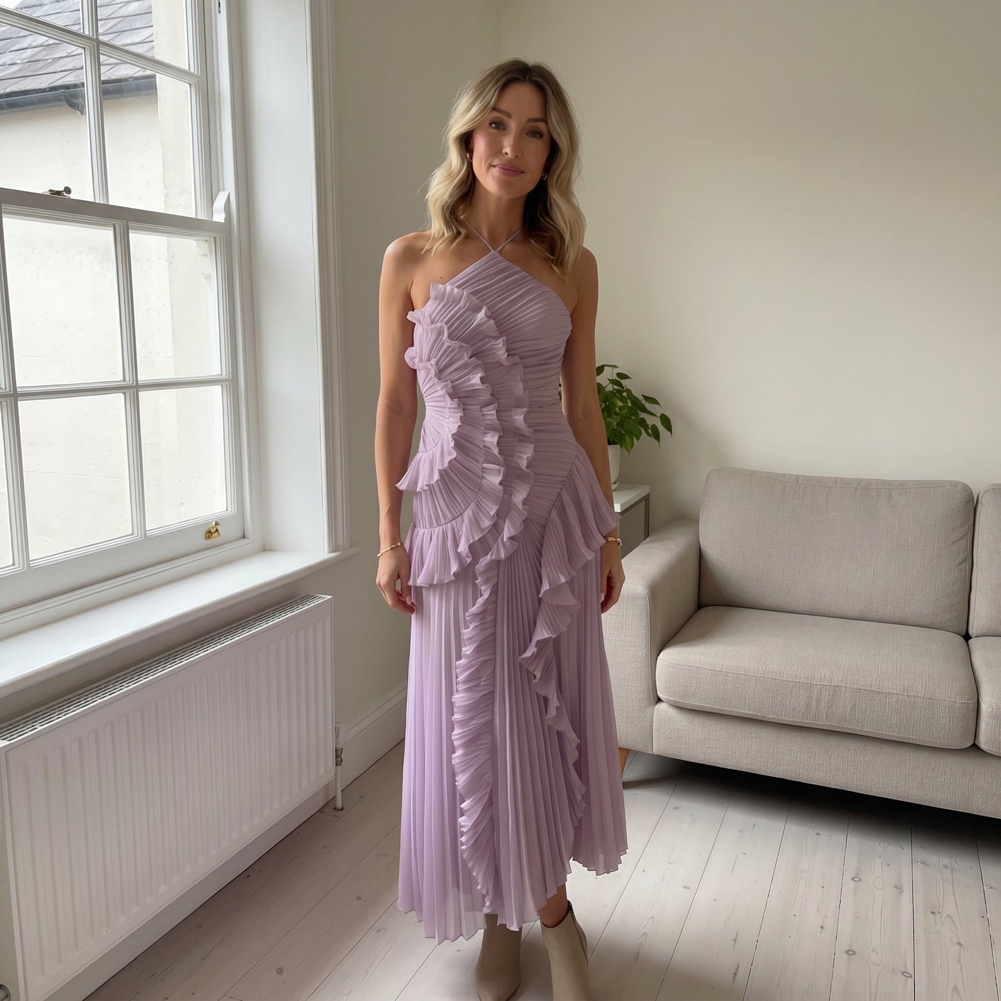 Leonor | Vestido Plissado com Folhos Elegante